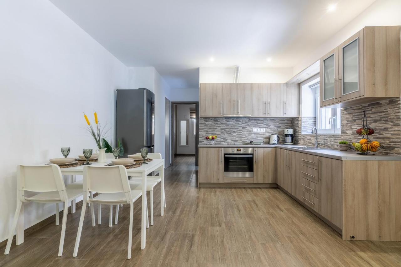Elegant City Apartment 伊拉克利翁 外观 照片
